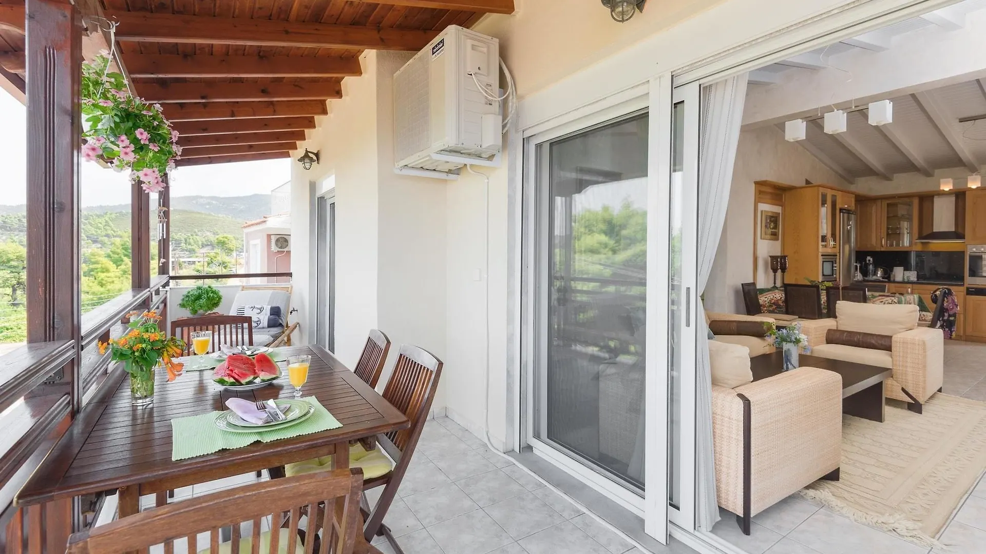 Hotel Family-Friendly, 2-Bedroom Apartment In Neos Marmaras With Balcony And Sithonia
